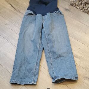 Maternity Cropped Jeans 